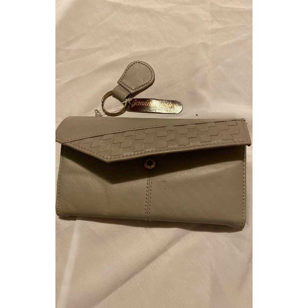 Genuine leather be your favorite keychain and checkbook light gray in color